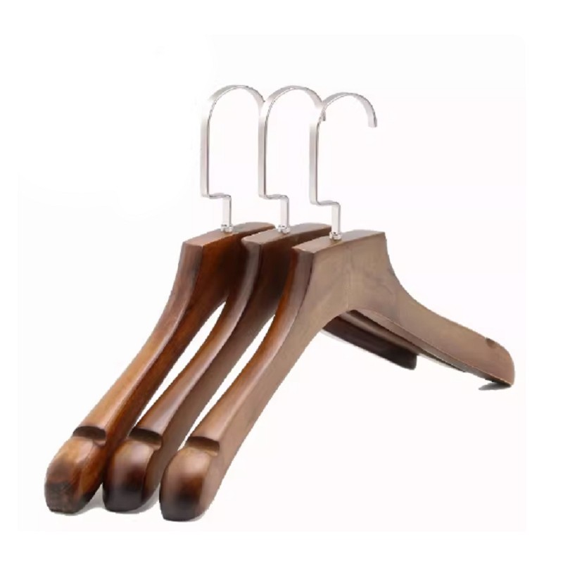 Ποιοτικές Ξύλινες Κρεμάστρες